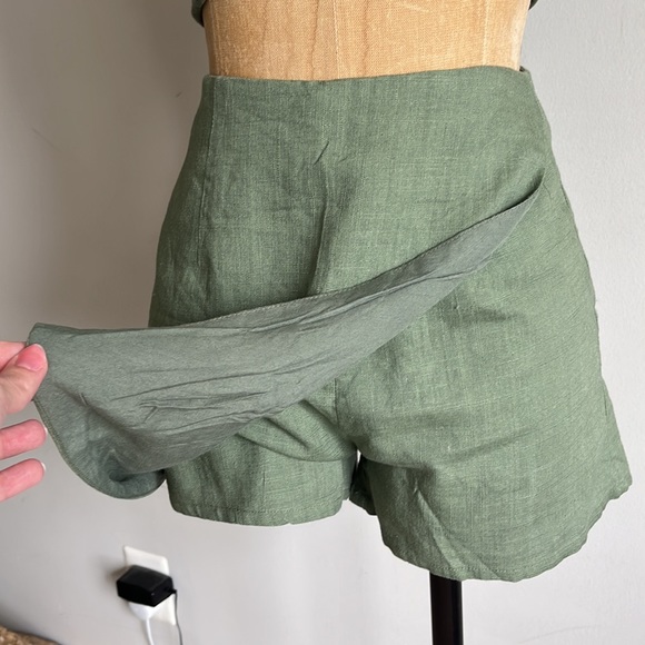 White Fox Set - Picture 3 of 10